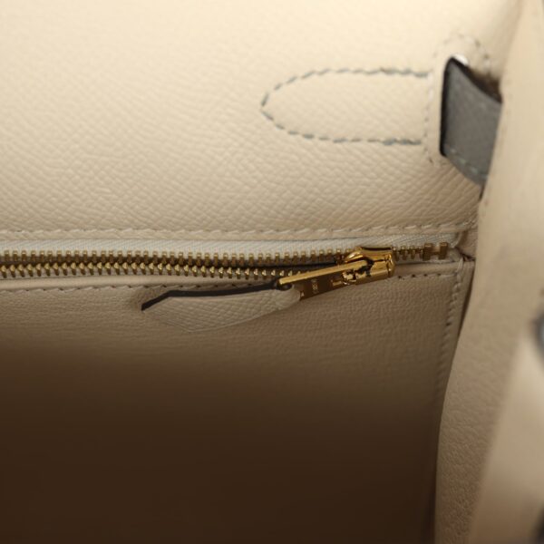 Hermès Kelly Sellier 28 Craie and Gris Mouette Epsom Permabrass Hardware