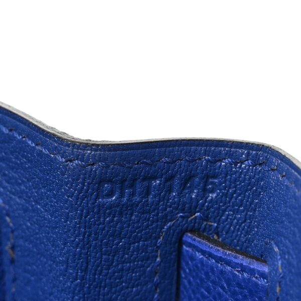 7d8c8ce303a83f44b92021fdba17f984 Epsom Kelly Sellier 28 Bleu Electrique