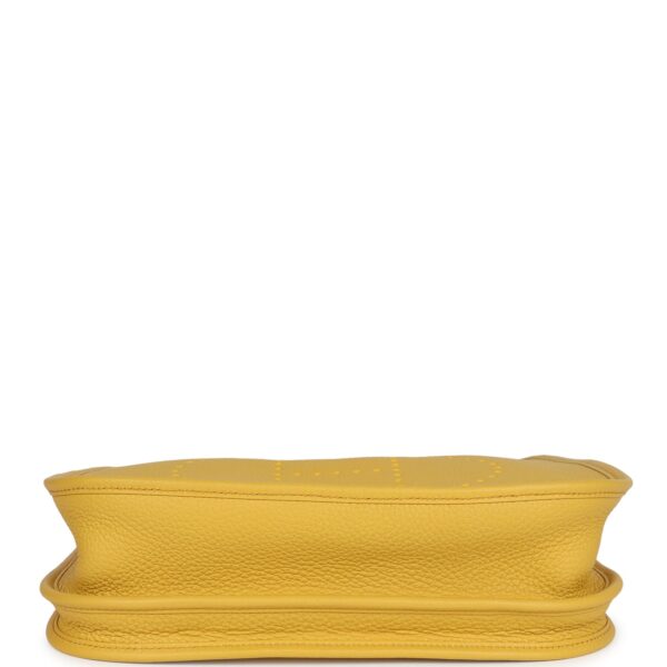 H-E-240412-1-06 Hermès Evelyne III PM Sun Clemence Palladium Hardware