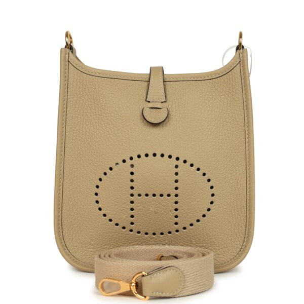 H-E-250728-2-01 Hermès Evelyne TPM Trench Clemence Gold Hardware