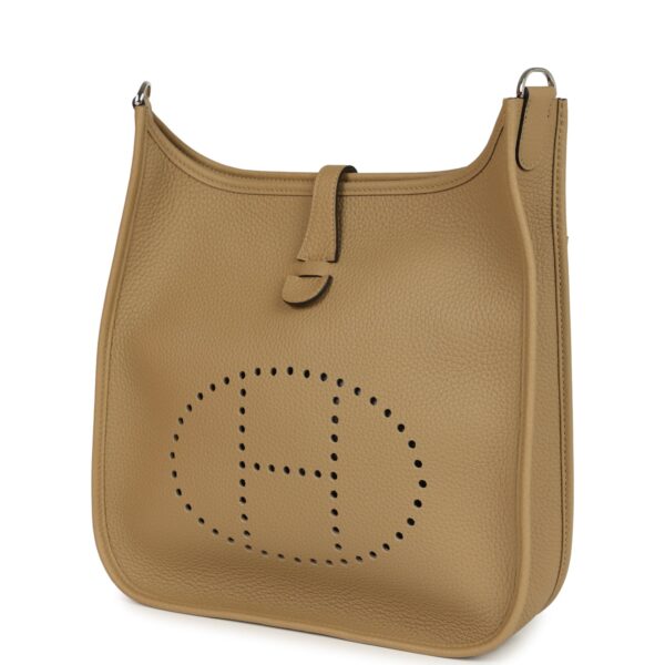 H-E-250910-2-03 Hermes Evelyne III PM Poussiere Clemence Palladium Hardware