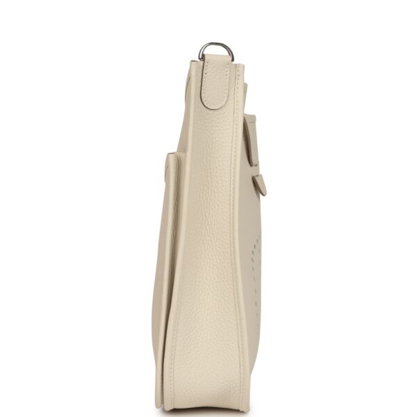 H-E-260217-1-04 Hermès Evelyne III PM Craie Clemence Palladium Hardware