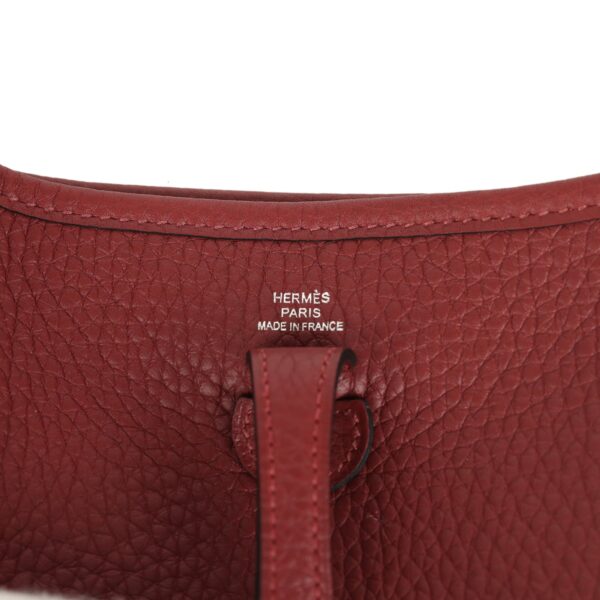 H-E-260417-2-07 Hermès Evelyne TPM Rouge H Clemence Palladium Hardware