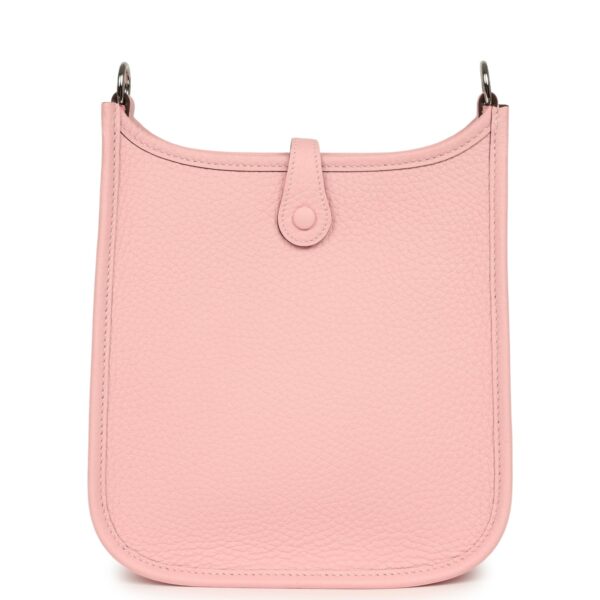 H-E-260622-1-05 Hermès Evelyne TPM Rose Sakura Clemence Palladium Hardware