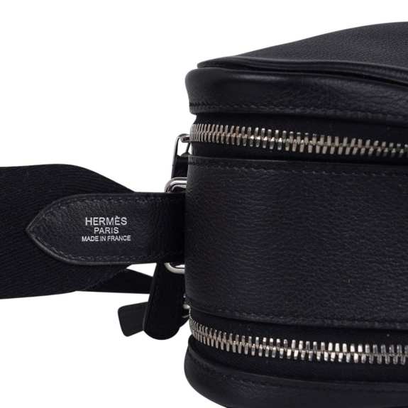 Hermès Hebdo Reporter Messenger Bag Black Evergrain Leather with Palladium Hardware